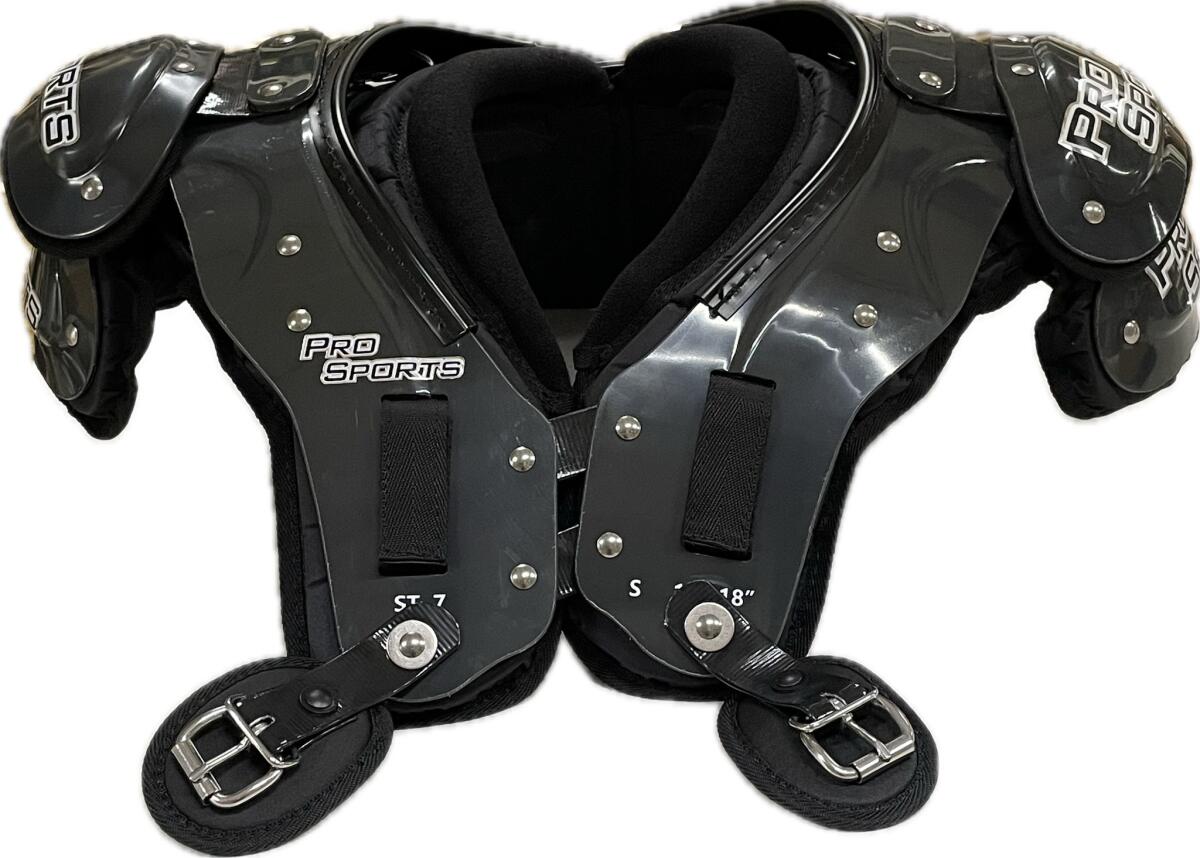 QB/WR/DB Shoulder Pad