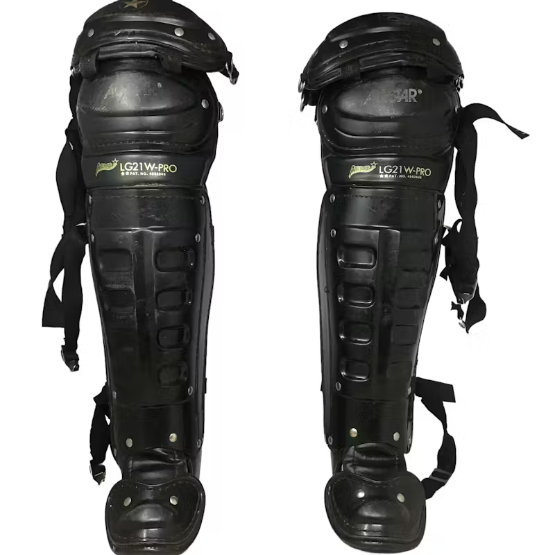 LEG GUARD ADULT