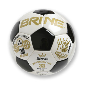 SOCCER BALL INTERNATIONAL SIZE 4