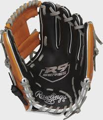 R9 CONTOUR SERIES 11.25-INCH BASEBALL GLOVE.