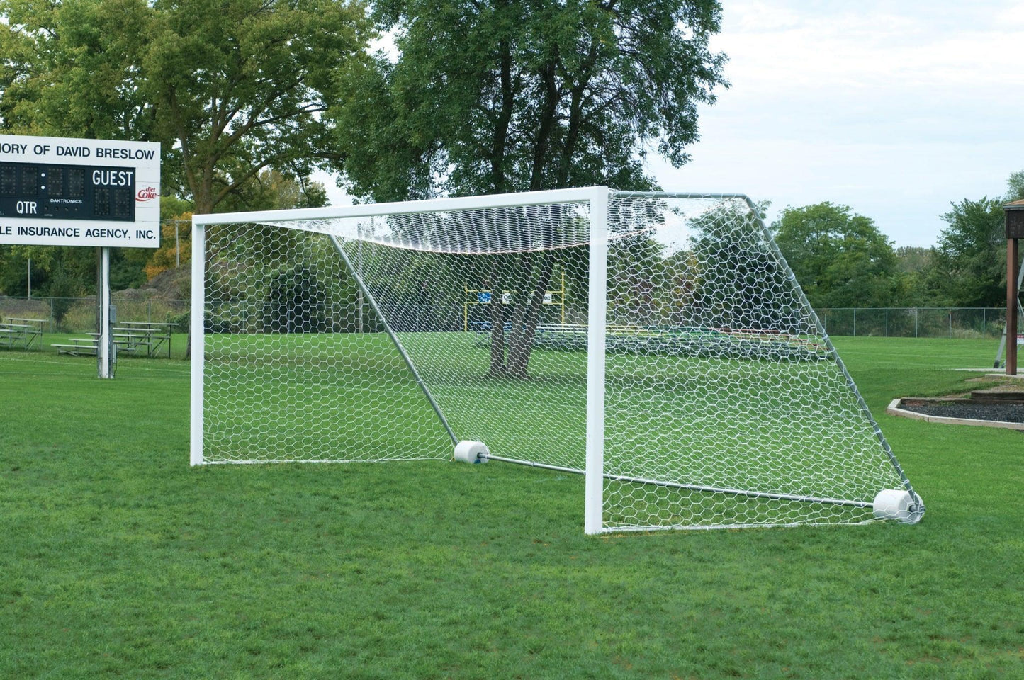 12'(W) x 6 1/2' (H) x 4' (T) x 6 1/2' (B)  x 4mm Soccer Net White